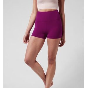Athleta Ultra High Rise Shortie Short Pink Fuschia Workout Athleisure Yoga S